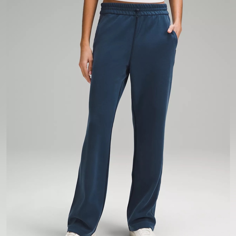 Lululemon Softstreme High-Rise Pant Regular